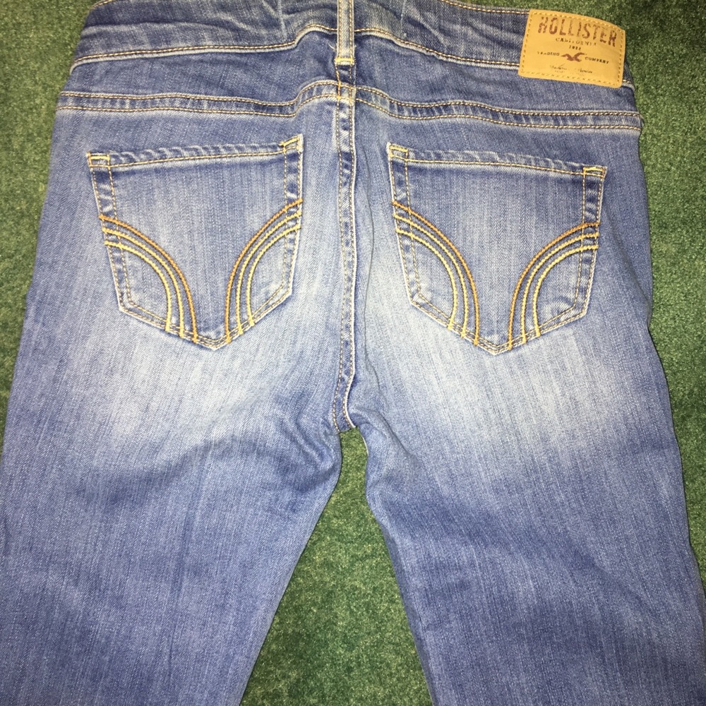 Jeans - Picture 3 of 3